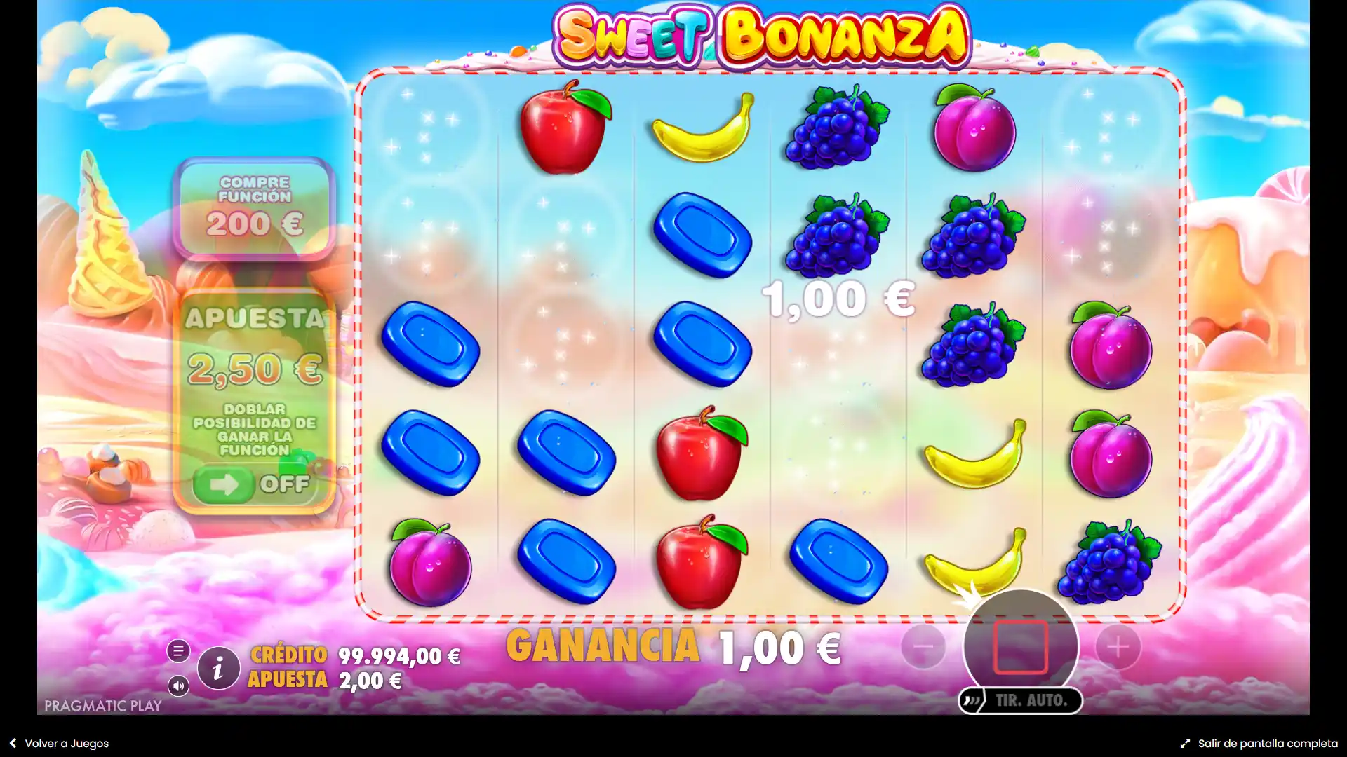 Demostración del proceso de juego activo con combinaciones ganadoras de frutas y caramelos en los rodillos de Sweet Bonanza.